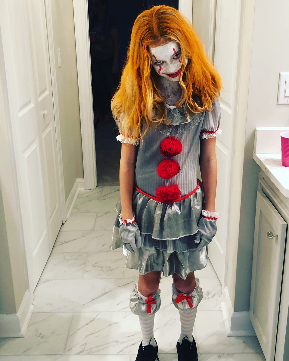 gdewulf's tweet photo. My daughter really got into halloween this year. https://t.co/Df6ZTUklbB