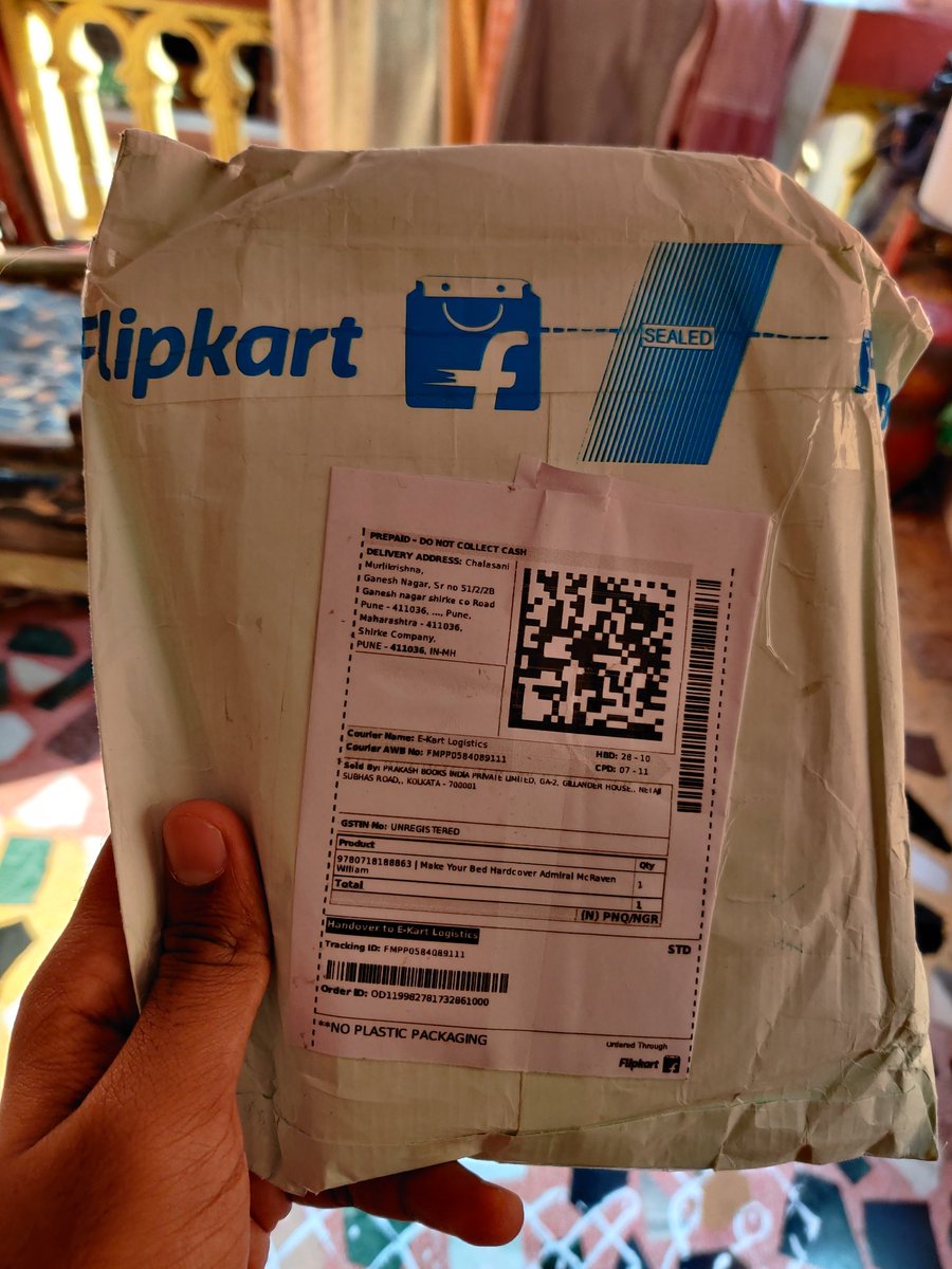 Murlikrish79's tweet photo. Today I received my delivery for a flipkart package. And I was happy to see @Flipkart is working on eliminating single use plastic in its packaging.
I am hoping for other E-commerce sites to follow.
#EliminateSingleUsePlastic
#GreatWorkFlipkart https://t.co/vAGiEKK7pv