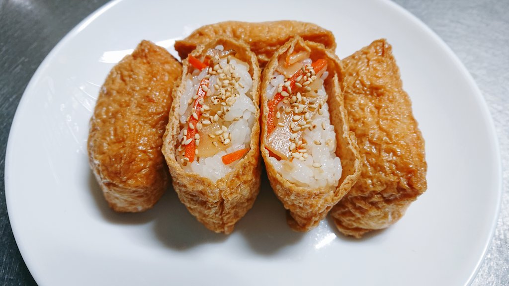 Angel アンヘル V Twitter 今日の夕飯は 五目いなりを作ったよ たまにはいなりも良いもんですね お腹ペコリン部 Twitter家庭料理部 おうちごはん 日本自炊協会 いなり 五目いなり 五目