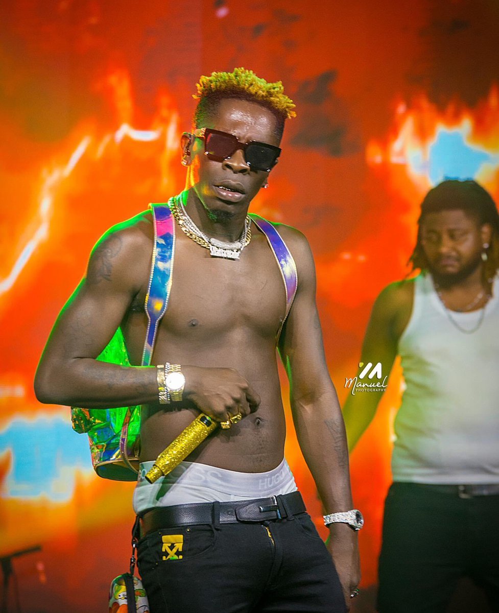 webkid_afrika's tweet photo. Black Jesus 🦍
Ghana will forever be Grateful 🙏
#Dealer #GhUniteVirtualConcert https://t.co/2bqoNL2i7x