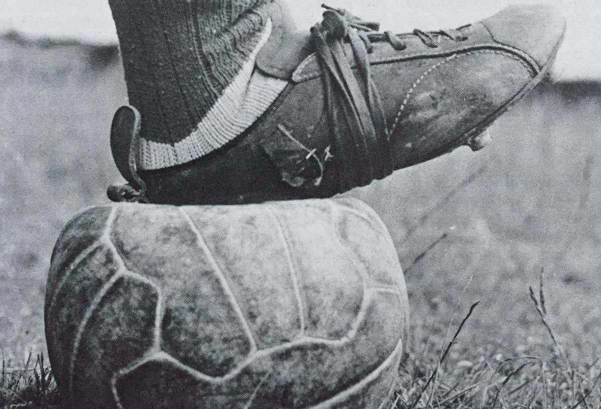 MemorabiliaMal's tweet image. Thank you to everyone who has responded to my previous post either on here or via DM, very humbling indeed. Difficult for me to respond to all of your replies but given the overwhelming amount of support I will continue posting. Thank you ⚽️👍🏼