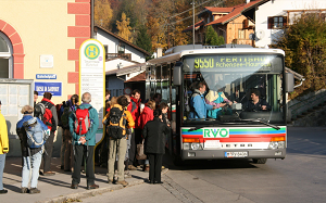 ➡ Les Sociétés Publiques Locales dans le champ de la #mobilité : Premiers retours d’expériences
➡ Un document du #Cerema sur les enseignements de 10 ans de mise en oeuvre des premières SPL "#transports"
cerema.fr/fr/actualites/…