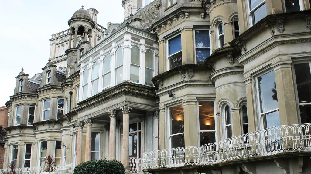 JewishChron's tweet photo. Immanuel College passes £1 million Covid appeal target https://t.co/PfhLsUhege
