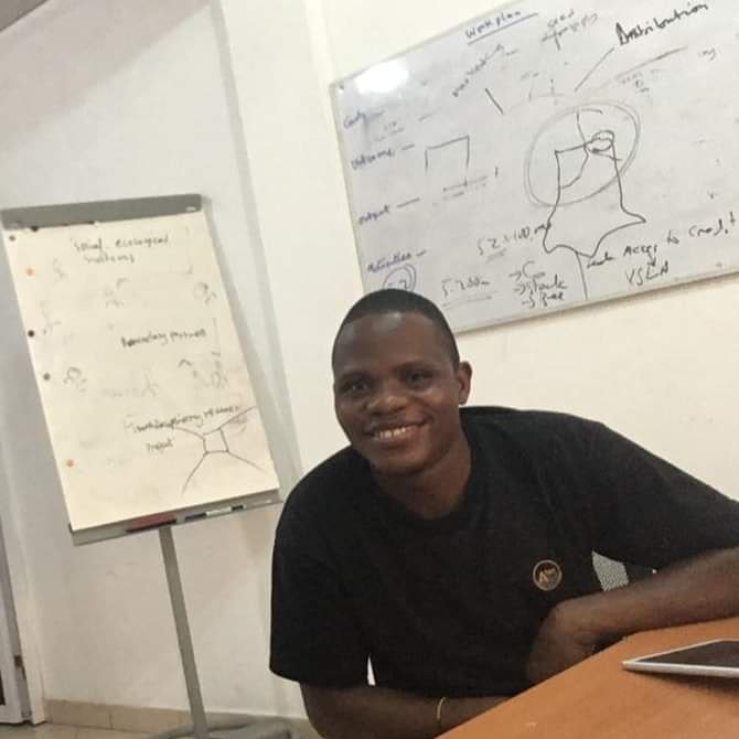 Incubationtv's tweet photo. We move! November 🙌🏾
As a professional, I continue working with smallholder farmers to build a resilient and sustainable climate
smart agriculture business in creating jobs & wealth.
#YouthinAg #FbridgeImpactseries #InvestInRuralPeople #benchmarkingtrips. https://t.co/X40O7JuNog