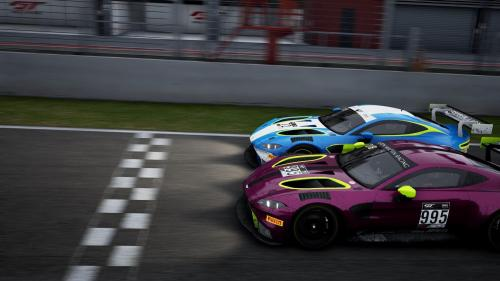 What an experience doing a full 24h race with a team of 4. Ups and downs brought us to P19 with 2 hours to go with sight on P18 (P3 in class). Tried to focus while being so tired to get to the last 12 minutes of the race like this: youtu.be/XRB0JWPToGA?t=…

0,011 over a 24h race.