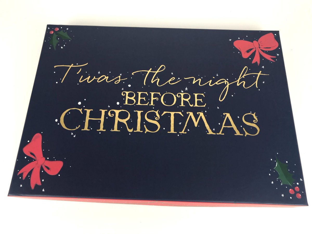 PhpPink's tweet photo. I like the Christmas Eve Boxes as they are cardboard, so light to post, collapsible so easy to store and can be used year after year.   Looking to make up hamper style presents these make the perfect box.  Website in Bio #christmasevetraditions #christmasevebox #12days https://t.co/QtvoSST1j4