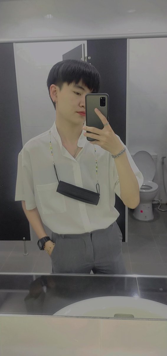 I_arayaa's tweet photo. ถ้าเธอไม่ทำแบบนั้น เราจะไม่เป็นแบบนี้ 🙃
#แคปชั่น2020 #แคปชั่นอกหัก #แคปชั่น https://t.co/M5GRg6m57W