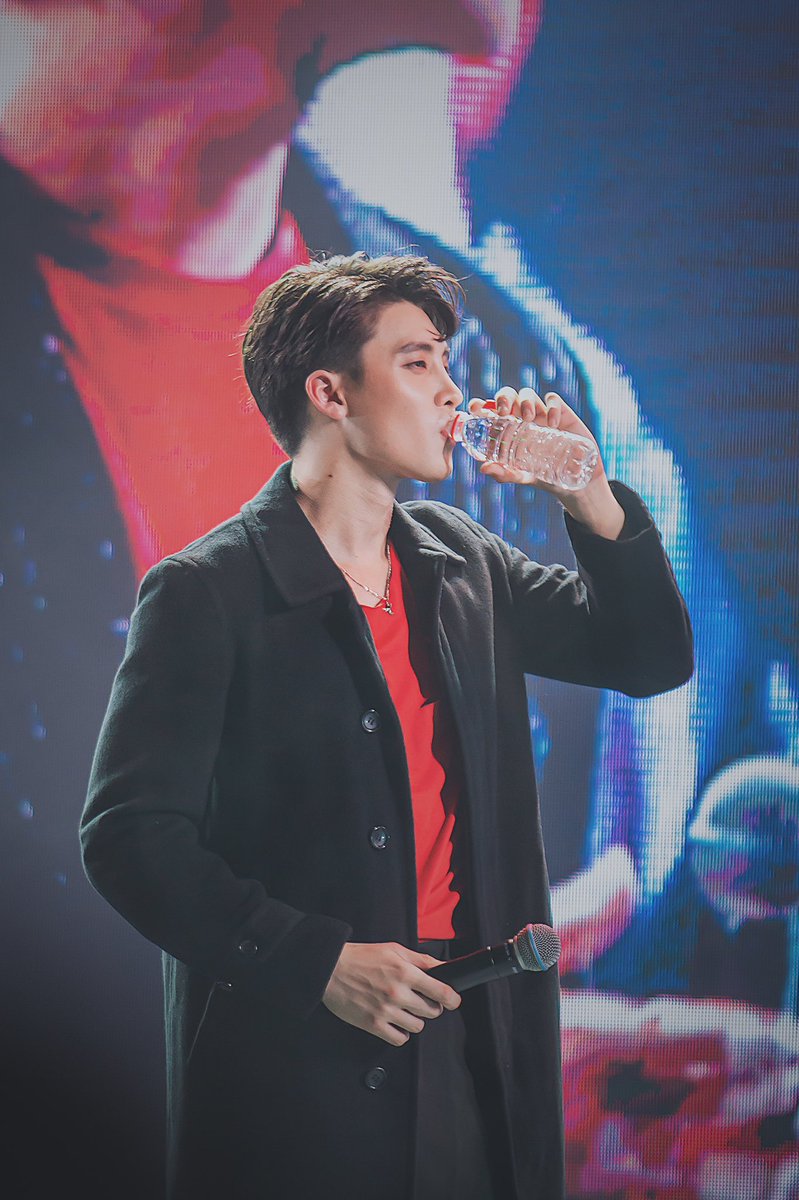 tuzziezzz's tweet photo. ชื่นจายยยยยยยย @m34nismind #MeanPhiravich 🤗 https://t.co/a3TZ3igjtJ