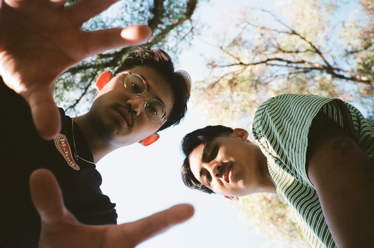 Eliz_T1an's tweet photo. Introspects Drop Debut Album ' #Introspects https://t.co/s4Qh7xpvti https://t.co/s5o07LCQ8d