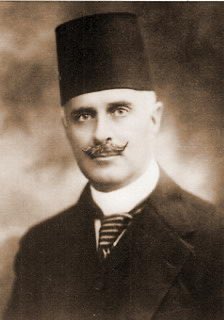 Early discoveries of Abo Qir bay, or Canopus bay was done by Omar Toussoun Pasha, Prince of Alexandria, in 1933, when a RAF pilot noticed some unusual shapes while flying over the bay.Prince Toussoun decided to do further searches with the help of a Royal Navey diver...
