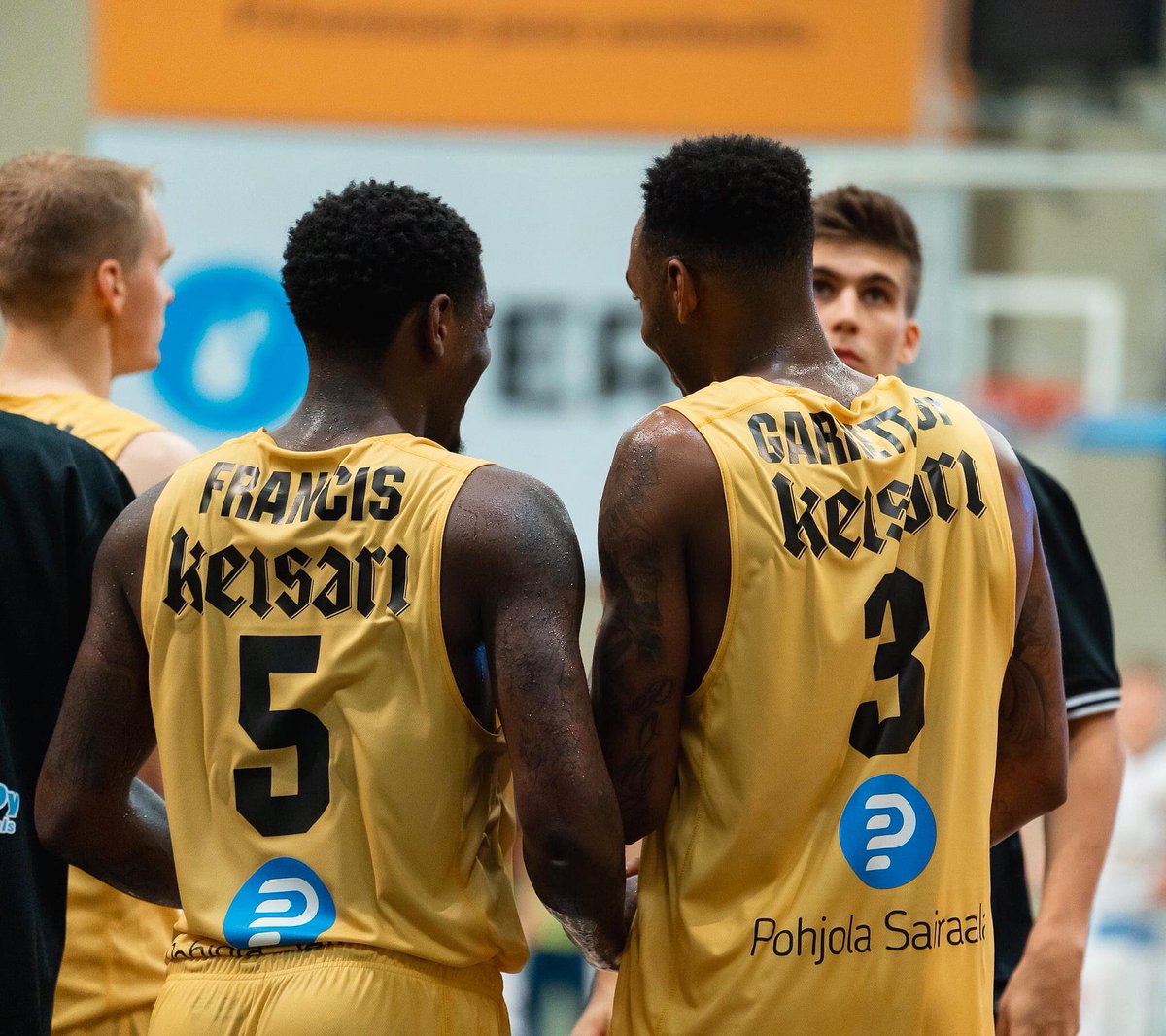 BCNokia's tweet photo. BC Nokialla on jälleen luvassa kahden ottelun viikko. Keskiviikkona pelataan kotiyleisön edessä!

KE 4.11. klo 18:30 BC Nokia vs. @KatajaBasket Nokian palloiluhalli
LA 7.11. klo 17:00 @Korihait vs. BC Nokia Uusikaupunki Areena

#YellowRush💛 #Korisliiga https://t.co/0oDJyaqm3V