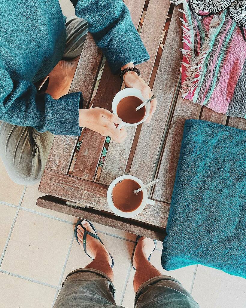 alexcasabo's tweet photo. Bon dia ☕️☕️
.
.
.
.

#vsco #vscocam #vscophile #vscofeature #vscodaily #vscogram #instavsco #afterlight #barna #barcelona #ig_catalonia #breakfast #morning #morninglight #cafelito #nescafe #nespresso #cafetó #foodporn #instafood #☕️ #coffee #chocolate #… https://t.co/4cR9KWaEhw https://t.co/ZdEOEOTyK1