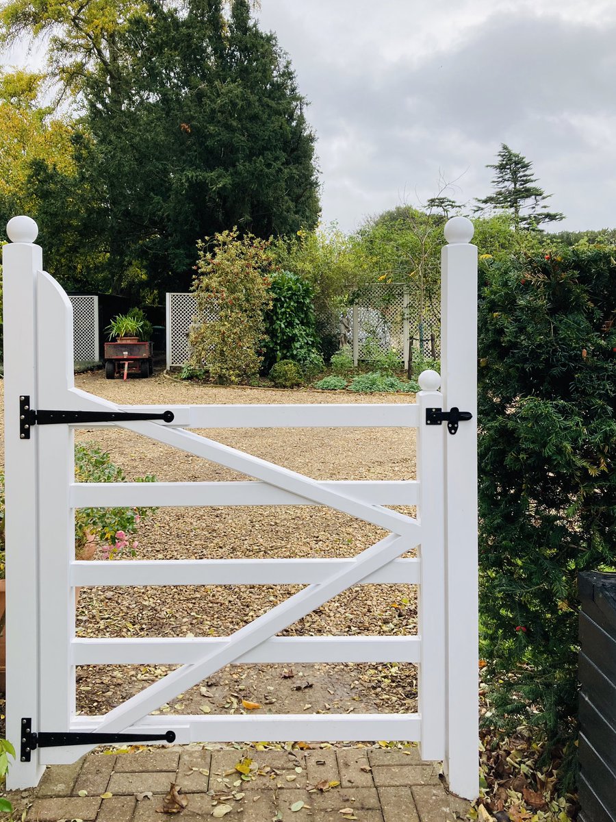 Potager Garden Gates 😍 #madeforyou #madebyus #thegotocompanyforbespoke