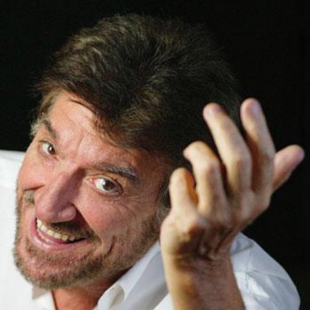 L’ultimo colpo di teatro del mattatore. Mamma Roma perde uno dei suoi figli più amati #gigiproietti