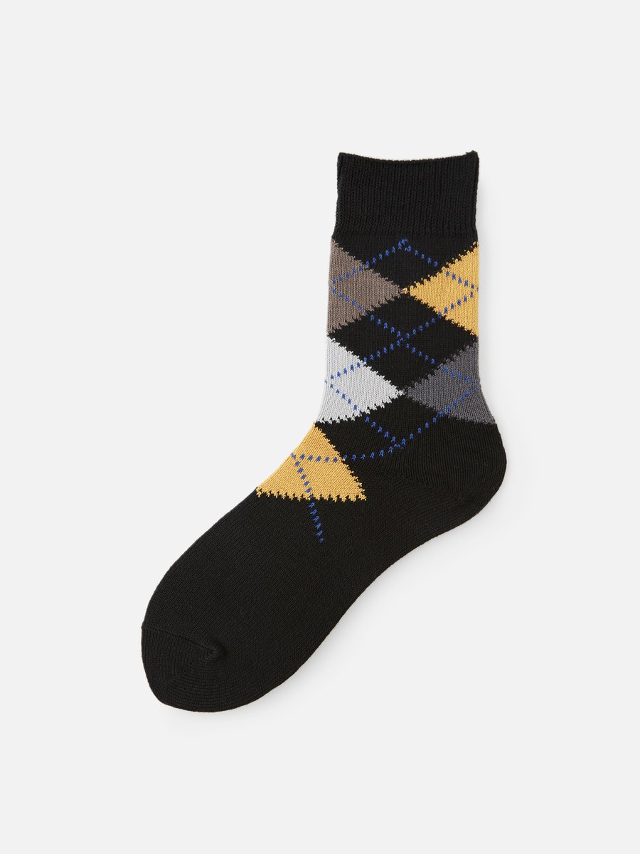 Tabio 靴下屋 على تويتر なんで 先輩から仕入れた メンズのカジュアル靴下の選び方 超お手軽編 をお伝え致します それは アーガイルソックス をチョイスする そして 服の色とアーガイルの菱の色を一致させるだけでキマるから 数色持っておけば大体対応