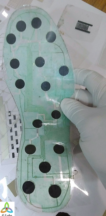 G_Labs_'s tweet photo. We are developing flexible printed smart insole for elderly and diabetic patients😀
integrating mobile connectivity for monitor walk pattern, endurance (for sportsmen) and realtime sharing with doctors✌️ 

#PrintedElectronicsIndia
#MadeInIndia

@drvgsomani
@rags1505 https://t.co/i5ev9rDF1s