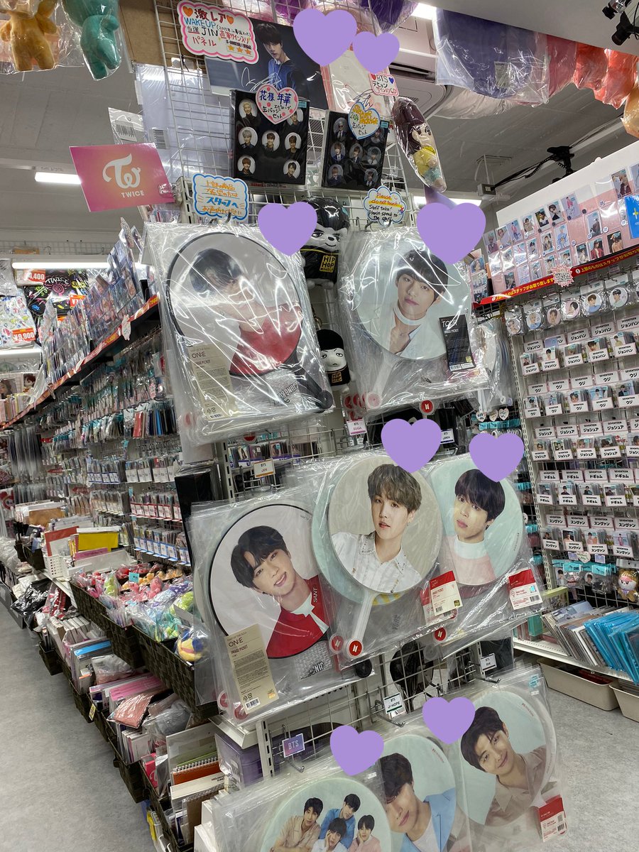 明日は11時半オープン🚪✨ #BTS #방탄소년단 #KPOP館 のBTS コーナー