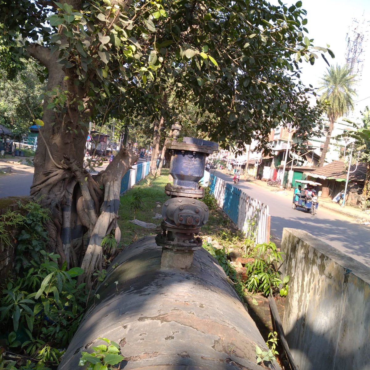 HowrahMunicipal's tweet image. Sir
We have repaired it
Thanks to active citizens like you who always help in saving resources 
Regards