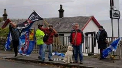 66. The military police briefly detained the Long Walk to Freedom walkers at the roadside yesterday. Perhaps Argyll and Bute MP  @BrendanOHaraMP vouched for Dave Llewellyn and his stickering team?  #Faslane