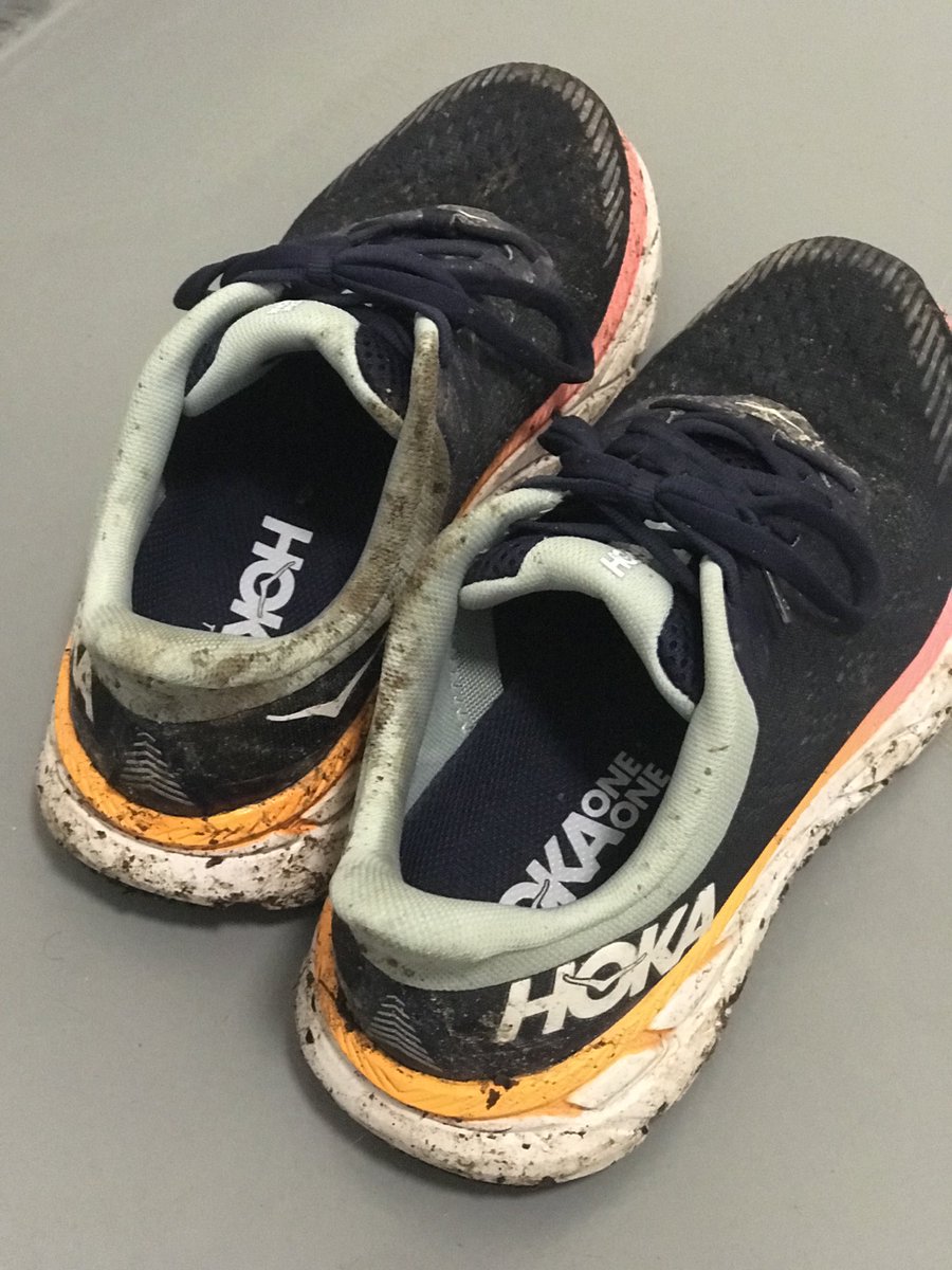 julieinprague's tweet image. 3.1 miles for #ThankfulNovember challenge this morning. I am grateful for muddy runners, those mean I am able to go for runs. 

#running #runningintherain #mentalhealth