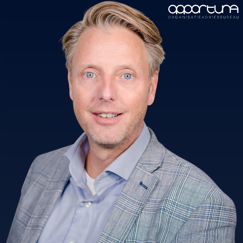 Als eigenaar van <a href="/emixion/">Emixion</a> kan ik trots melden dat ik als online marketingspecialist nu ook verbonden ben aan Opportuna. <a href="/opportuna_nl/">Opportuna organisatieadviesbureau</a> is een nieuw, onafhankelijk en collectief organisatieadviesbureau.  

Meer weten? bit.ly/2JnBbyu 
#groei #organisatieadvies #resultaat