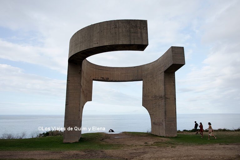 ¡Nuevo post! Seguimos por #Asturias y llegamos a #Gijón. Una ciudad preciosa y con mucha vida. ¿Has estado alguna vez? 😍 bit.ly/323dHFj