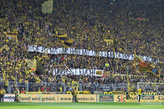Politically, Jubos were one of the groups at Borussia Dortmund’s ultra scene who often took a stand against the far right.Here’s an example, where they hold a banner against Die Rechte, an ultra-nationalist far-right party.“You've nothing to do with our derby! Piss off!” 5/21