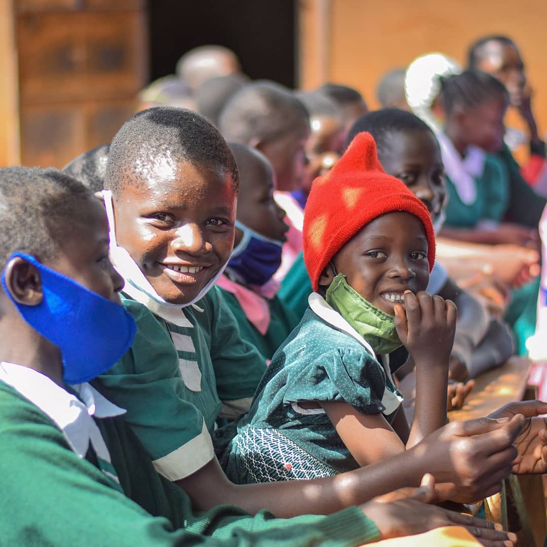FootprintsofHO1's tweet photo. We can change the world and make it a better place. It is in our hands to do so...lets join hands and bring these girls back to school post covid..
@UNESCO @woswa_org 
#WorldCitiesDay 
#kbcweekender https://t.co/SzilvrzcLb