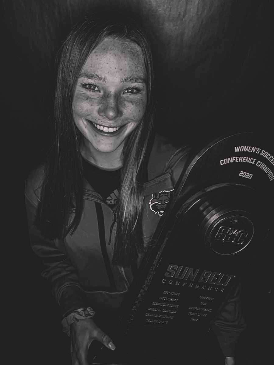 AStateSoccer's tweet photo. CHAMPIONS. 🏆 https://t.co/4taJqzt4kg