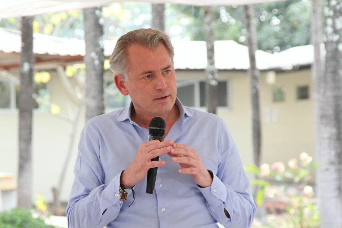 agustinalbanm's tweet image. Fortalecer la formación técnica y tecnológica es uno de nuestros principales objetivos y lo hacemos con acciones concretas. Hoy suscribimos una Carta de Intención para implementar el IST Ciudad de Valencia en un predio de la @UdeGuayaqul, ubicado en Vinces.