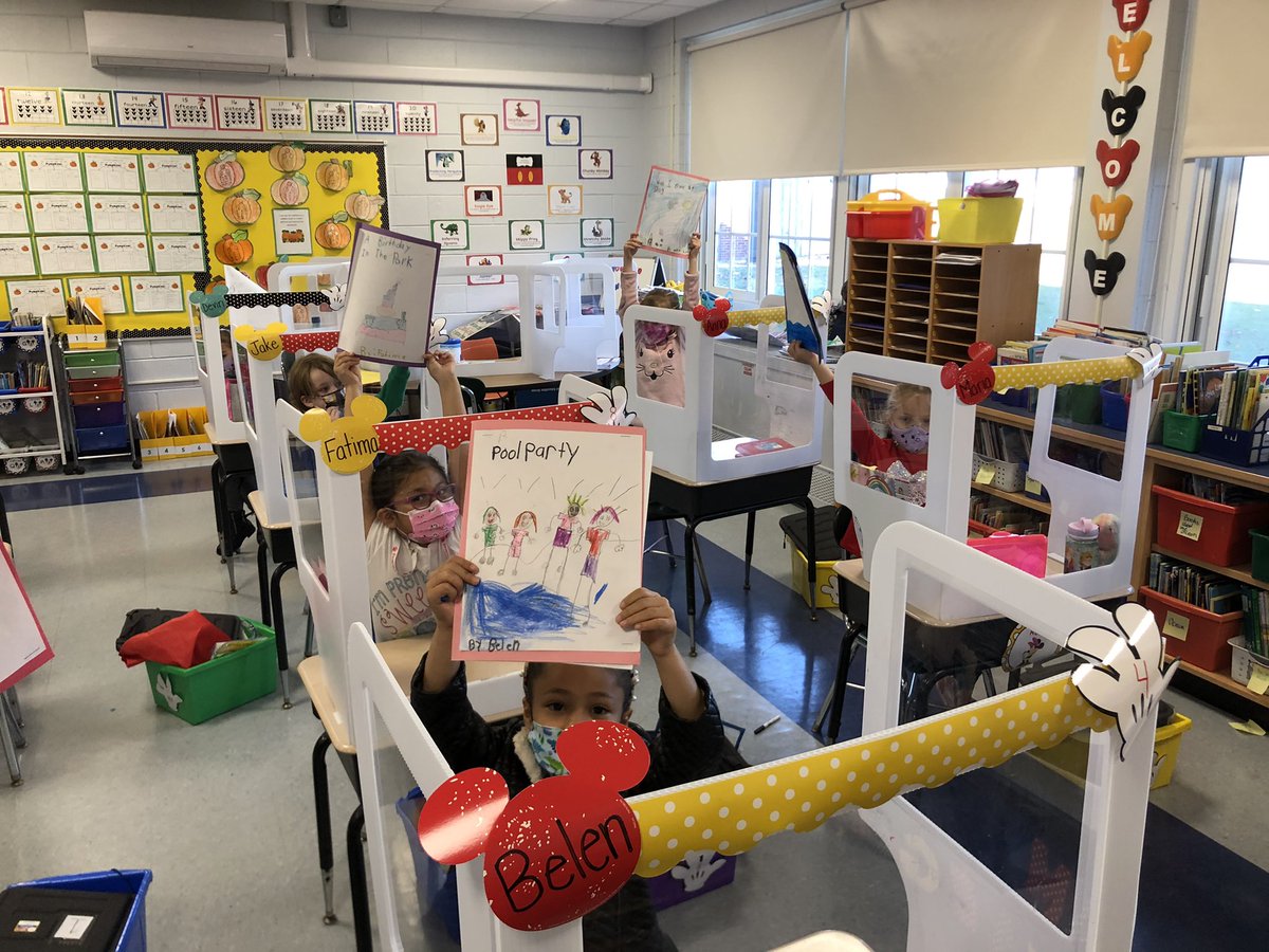 Our first graders were so proud to show off their covers for their first published writing piece of the year! <a href="/MissJaeger814/">Miss Jaeger</a> #FFEFairfieldFamily #ENLFFE #PublishedWriters