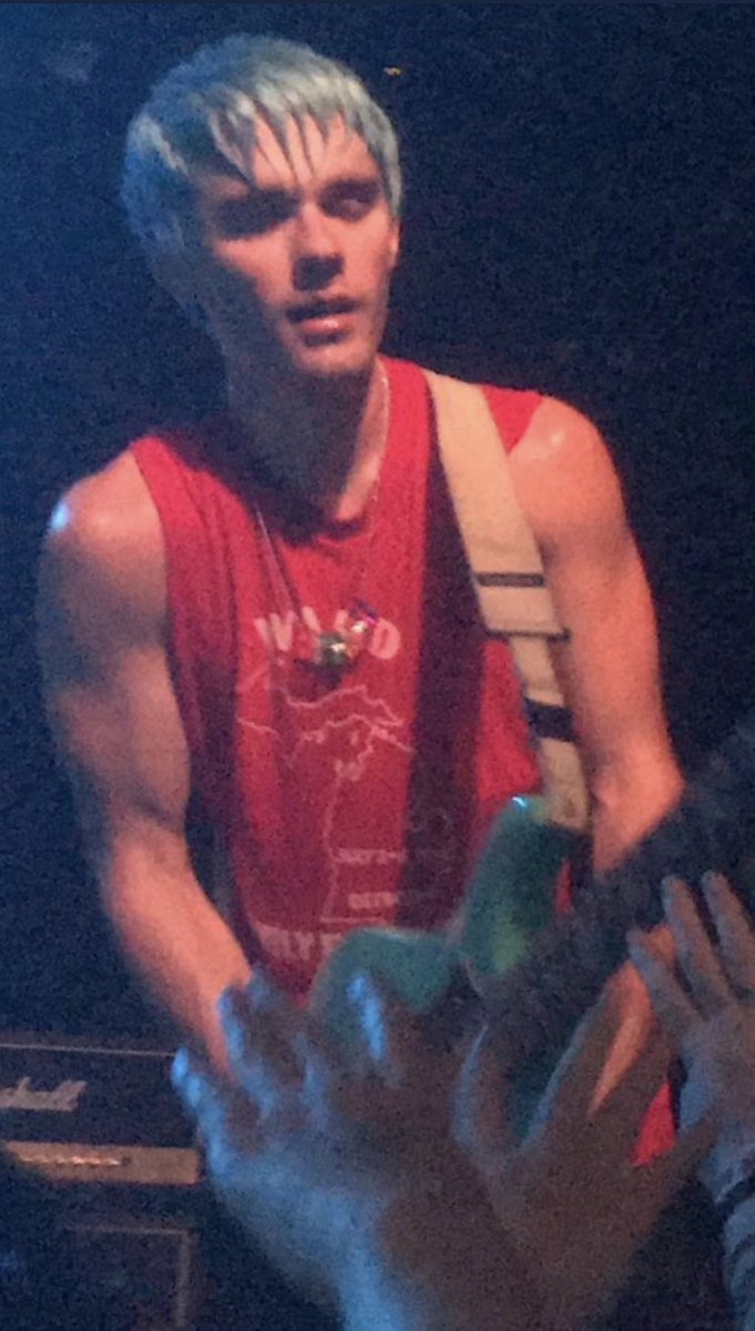 pictures of awsten that should be illegala thread