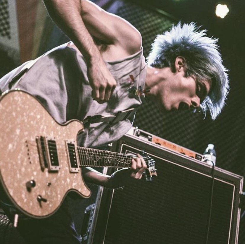 pictures of awsten that should be illegala thread