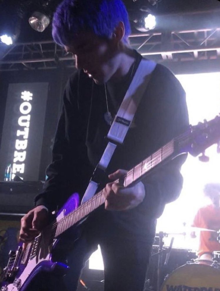 pictures of awsten that should be illegala thread