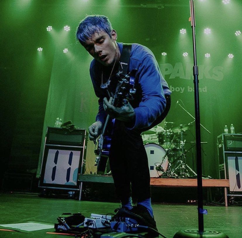 pictures of awsten that should be illegala thread