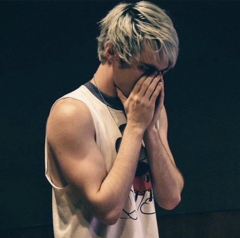 pictures of awsten that should be illegala thread