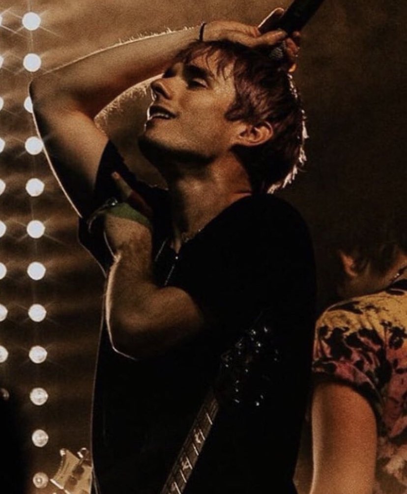 pictures of awsten that should be illegala thread