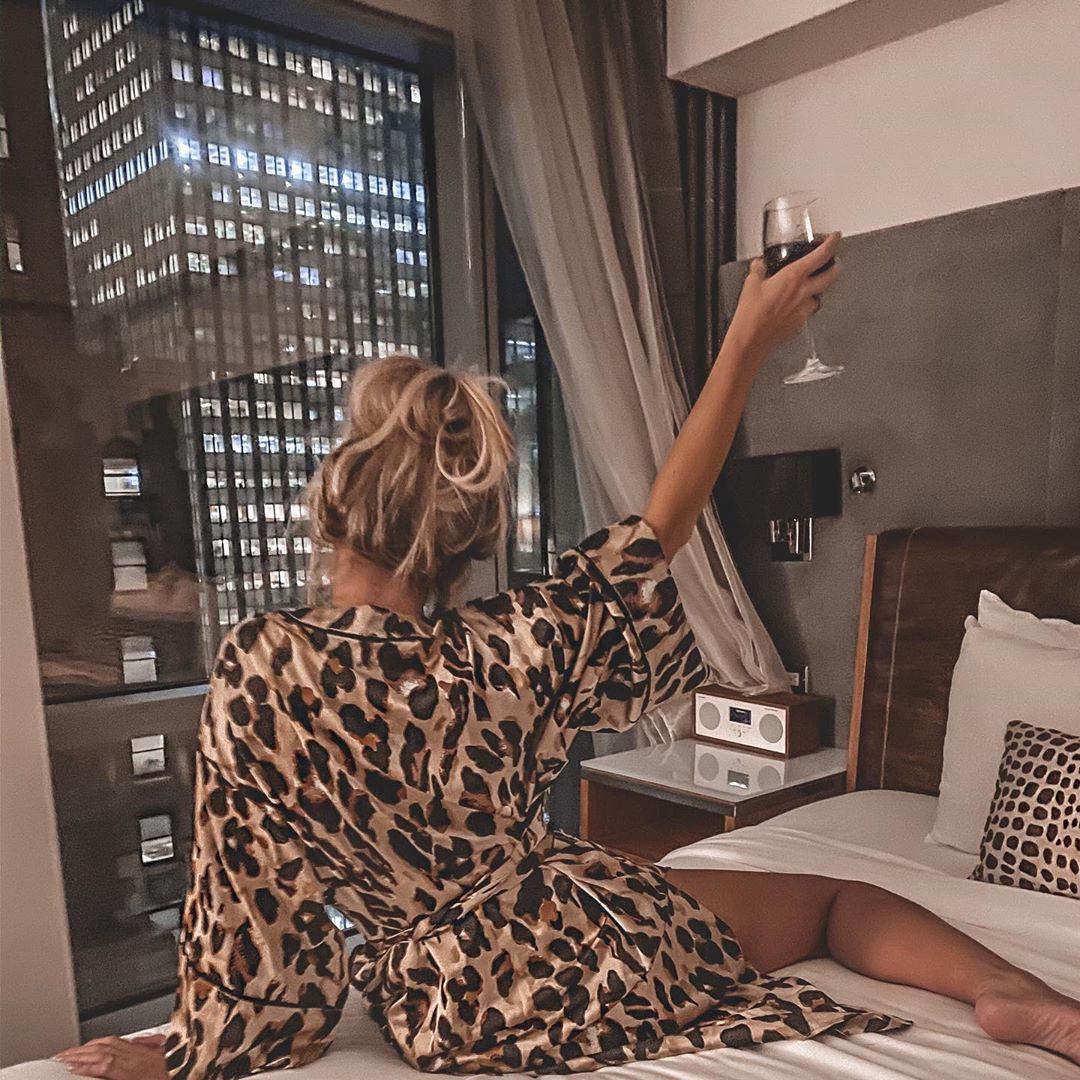 Staying here is wine in a million.

📷: amazinglace on Instagram.