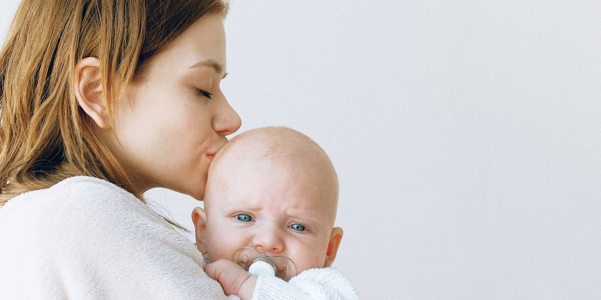 MotherlyMedia's tweet image. No, my baby isn't manipulating me—he needs me: trib.al/0d6Ne8J