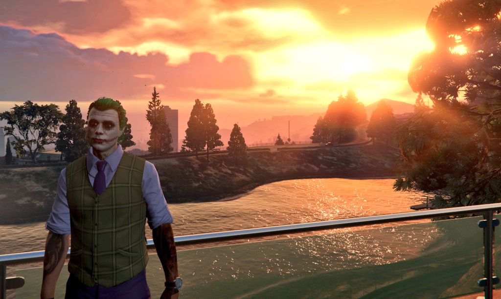 LUXORPM's tweet image. Good Night TwittFam 🌃🌆
#RockstarGames #GTAOnline #LosSantos #GTAVogue #Joker #GTAPhotographers #Screenshot