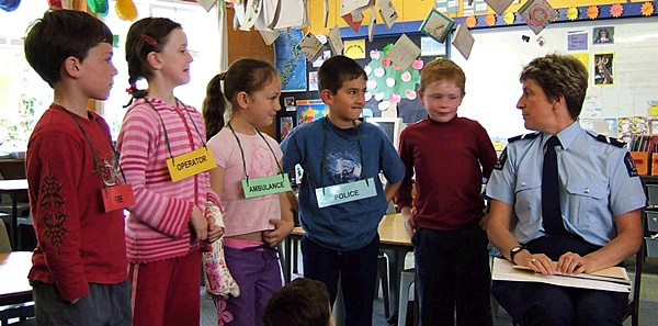AnytimeDrama's tweet photo. Tired of your kids learning from home? Use this curriculum to teach individuals or groups virtually, have fun while learning! Drama class and so much more for the seasons...on sale now at https://t.co/hw0N0HeBOK https://t.co/7af10QmT98