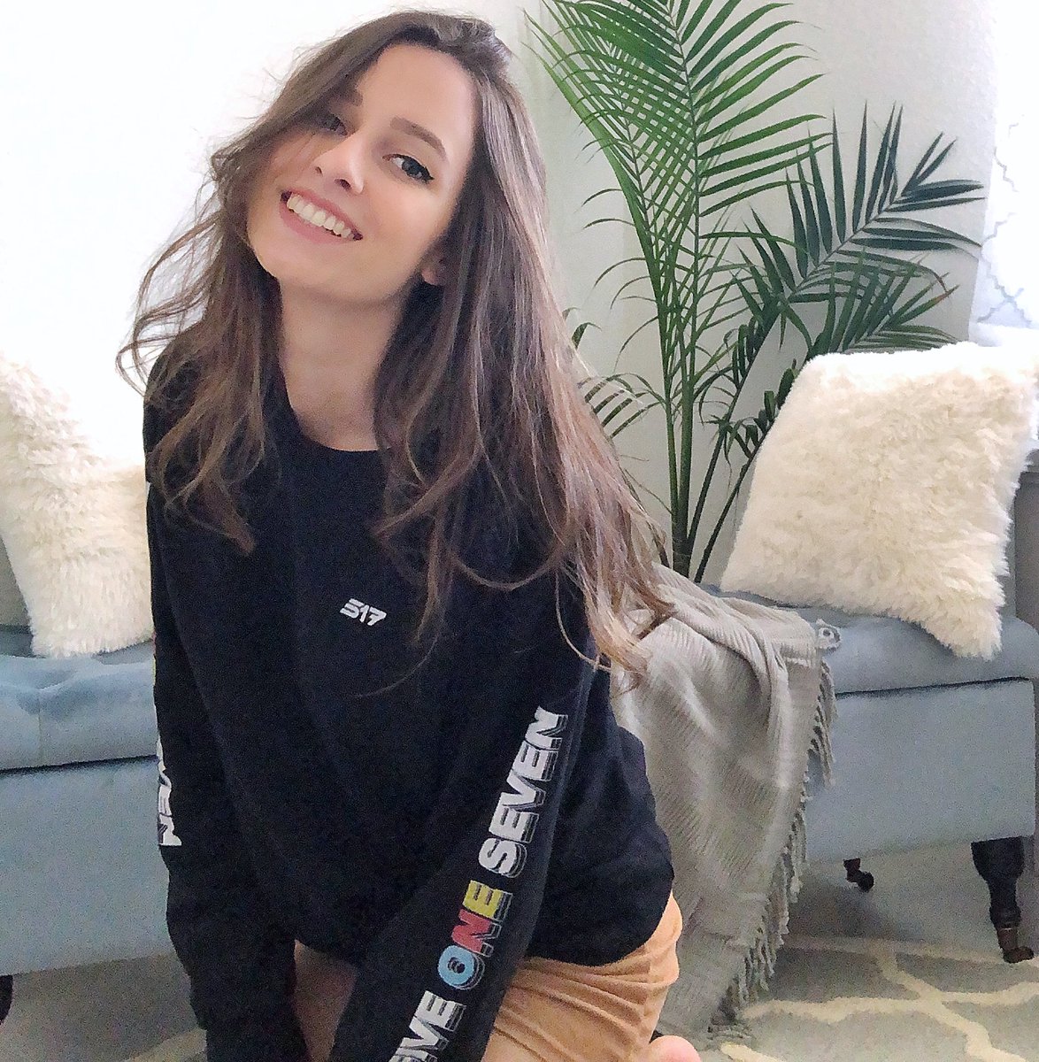 znamekop's tweet image. so excited for our new line to drop 👀 #fiveoneseven