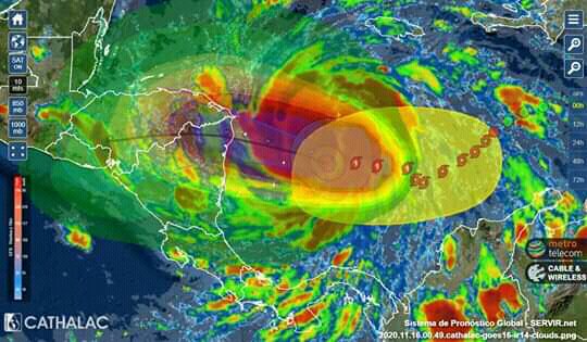 Unidad_Latina's tweet photo. #ÚLTIMO_MINUTOS #Nicaragua

Detrás del fenómeno IOTA que ya es categoría Cinco se acerca otro fenómeno ya alertado el CNH,  KAPPA. Nueva evacuación hacia los albergues. Familias de Prinzapolka regresan a los albergues de Tasba Pauni.

#Unidad_Latina https://t.co/hh2h66y21g