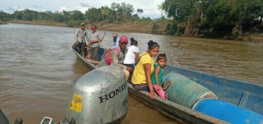 Unidad_Latina's tweet photo. #ÚLTIMO_MINUTOS #Nicaragua

Detrás del fenómeno IOTA que ya es categoría Cinco se acerca otro fenómeno ya alertado el CNH,  KAPPA. Nueva evacuación hacia los albergues. Familias de Prinzapolka regresan a los albergues de Tasba Pauni.

#Unidad_Latina https://t.co/hh2h66y21g