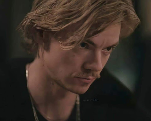 annie_orsola's tweet photo. nigdy nie sądziłam, że to powiem, ale Thomas Brodie-Sangster w "Gambit królowej" nie wygląda jak 8-latek https://t.co/MmFeuIB6eC