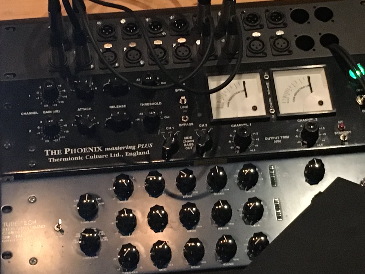 AisforAtom's tweet photo. Love Mastering! #indiemusic #aisforatom #nycmusician #NYCMusic #UpstateNY #BrooklynMusic #SingerSongwriter #Indiefolk #BKmusician #alternative #unsignedartist #alternativerock #musician #rock https://t.co/nC4FHFZQVL