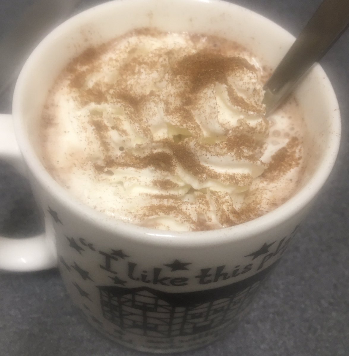 HistorianLaura's tweet image. Hot chocolate and Nigella #perfectmonday