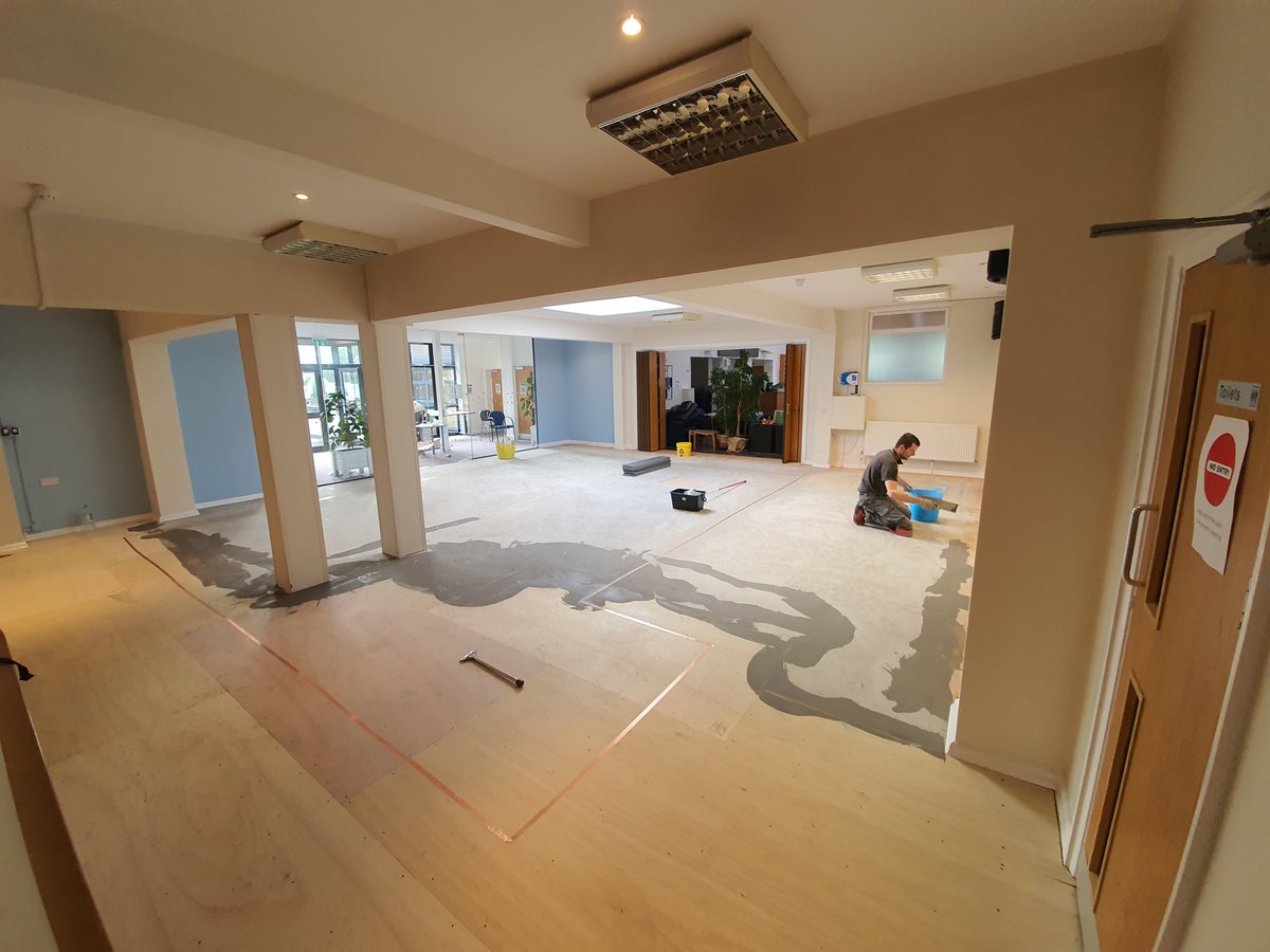 ltd_extreme's tweet photo. Busy few days ... customer very happy and what a transformation.... #weknowflooring https://t.co/RglLJPCGoK