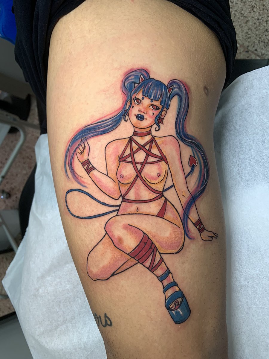 cnvermillion09's tweet photo. in love with my new tattoo 😭😭
agradezco nivel dios a @tattoosbyche por su excelente trabajo! thank you so much!! 🙏🏼🙏🏼
original artwork by none other than @soursopkiss 
💕💕💙💙🙏🏼🙏🏼 https://t.co/VqLss6Z0Lb