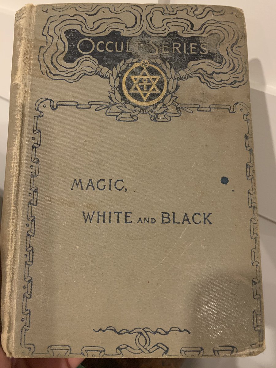 WickedVintageUK's tweet photo. Another bunch of #RareOccultBooks in store today! #GhostsOfLondon #ADialogueConcerningWitchesAndWitchcraft #ATreasuryOfWitchcraft #MagicWhiteAndBlack #OccultSeries 🖤🖤 https://t.co/55PgCpL24e